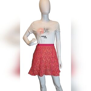 STRUGGLE LOVE – Statement -T Wear //  Testament of Enduring Beauty and Strength